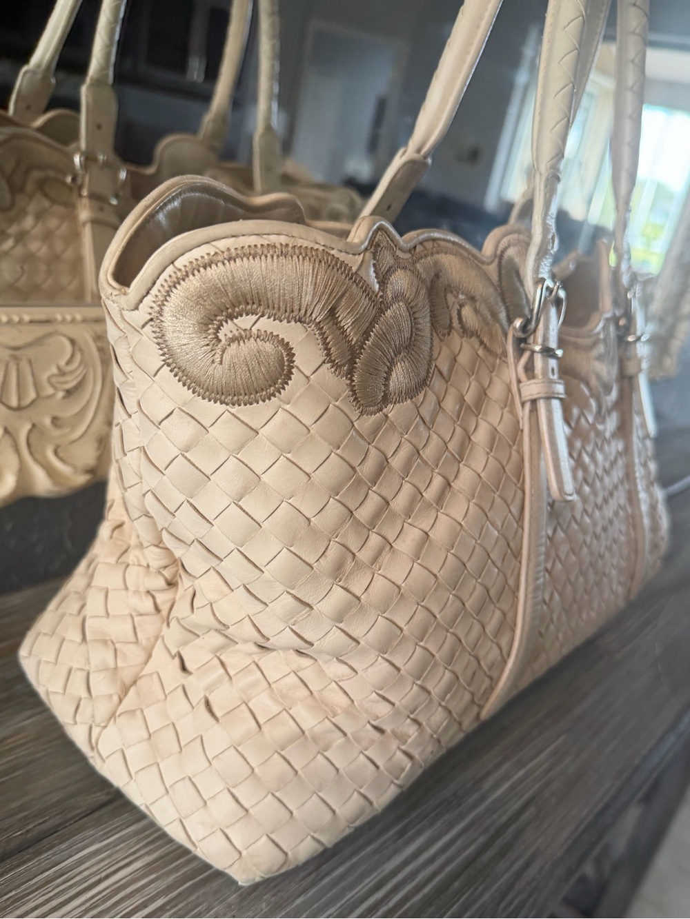 Bottega Veneta Embroidered Nappa Leather Intrecciato Tote Shoulder Bag - Picture 8 of 15